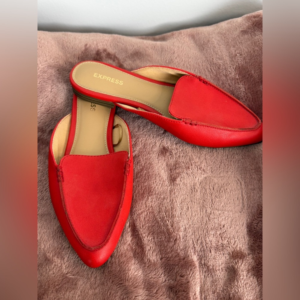 Express Women's Red Mules